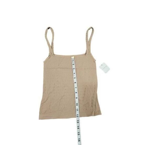 FREE PEOPLE  SQUARE ONE SEAMLESS CAMISOLE IN NUDE SZ M/L - Picture 2 of 9